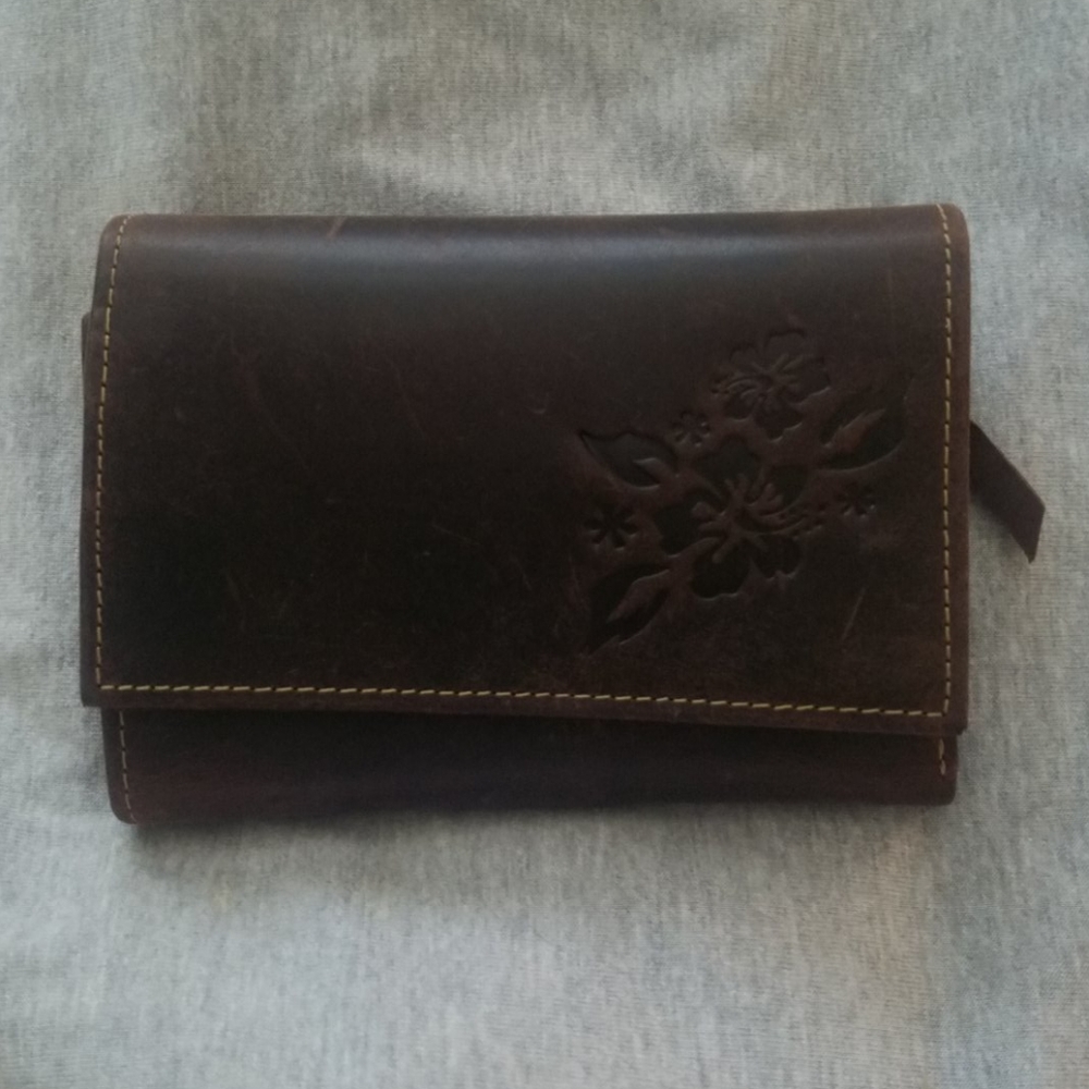 Women's Leather Wallet